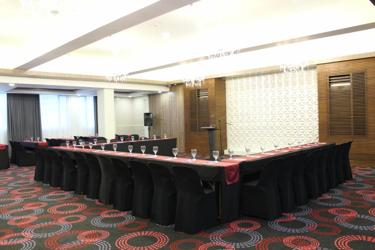 Fersal Hotel Malakas, Quezon City Ngoại thất bức ảnh