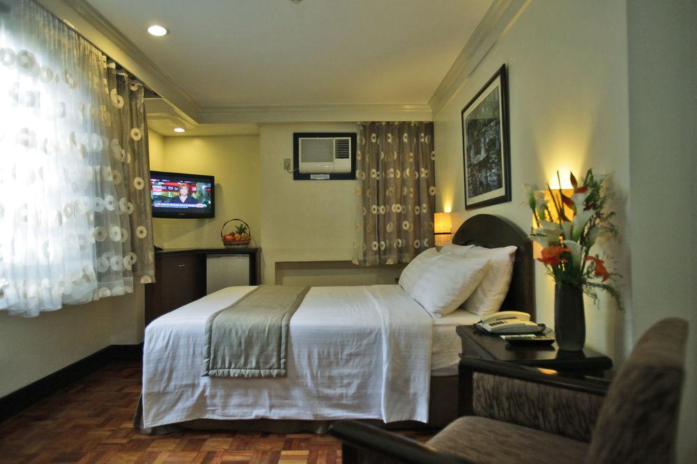 Fersal Hotel Malakas, Quezon City Ngoại thất bức ảnh