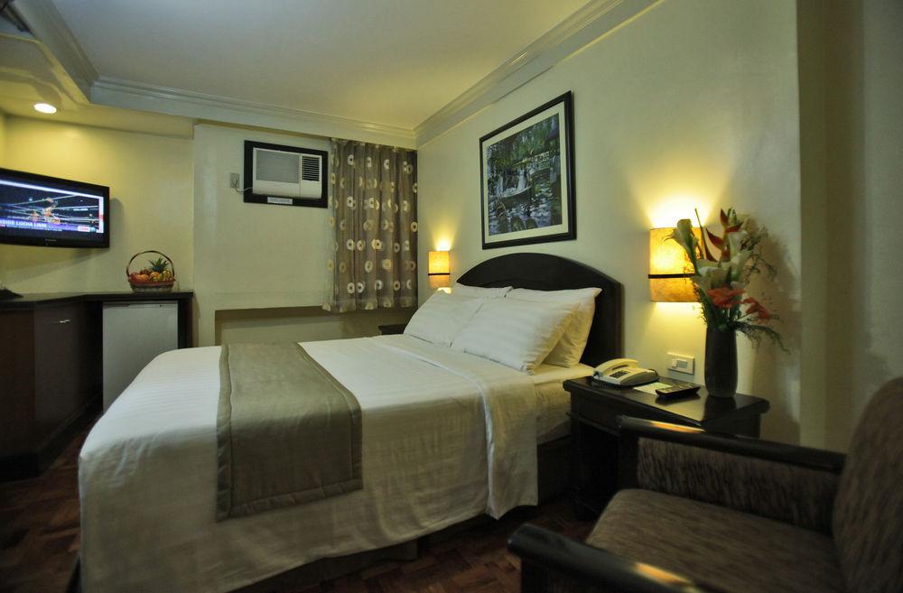 Fersal Hotel Malakas, Quezon City Ngoại thất bức ảnh
