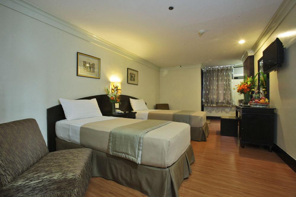 Fersal Hotel Malakas, Quezon City Ngoại thất bức ảnh