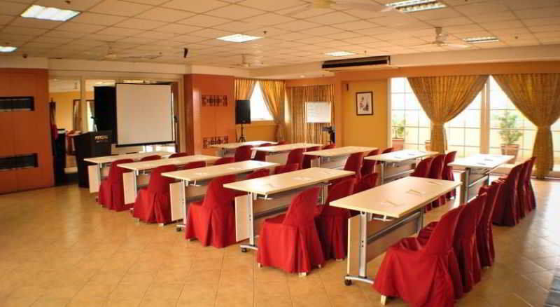 Fersal Hotel Malakas, Quezon City Ngoại thất bức ảnh