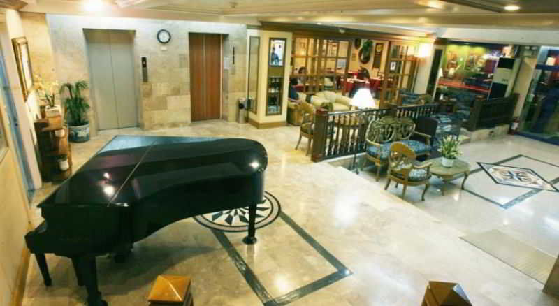 Fersal Hotel Malakas, Quezon City Ngoại thất bức ảnh